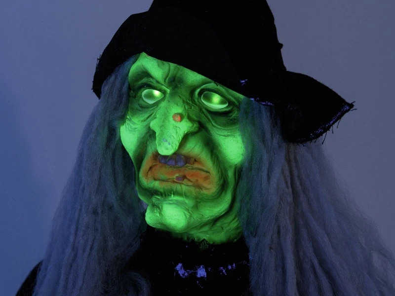 Halloween Flying Moving Witch With Sound And Light 140cm - Afbeelding 3